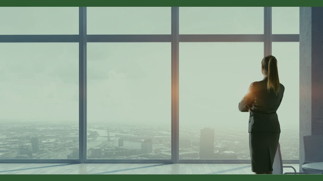 Lire la suite à propos de l’article Prendre du recul au travail : un réflexe essentiel pour décider serein